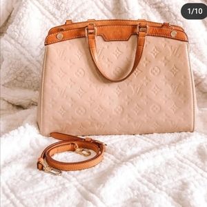 Louis Vuitton Monogram Vernis Brea